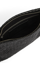 IlaMBG Clutch, Flette