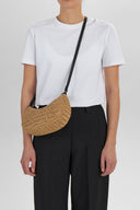 DenelaMBG Crossbody veske, Raffia