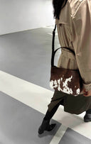 EsaMBG Crossbody Veske, Cow Print